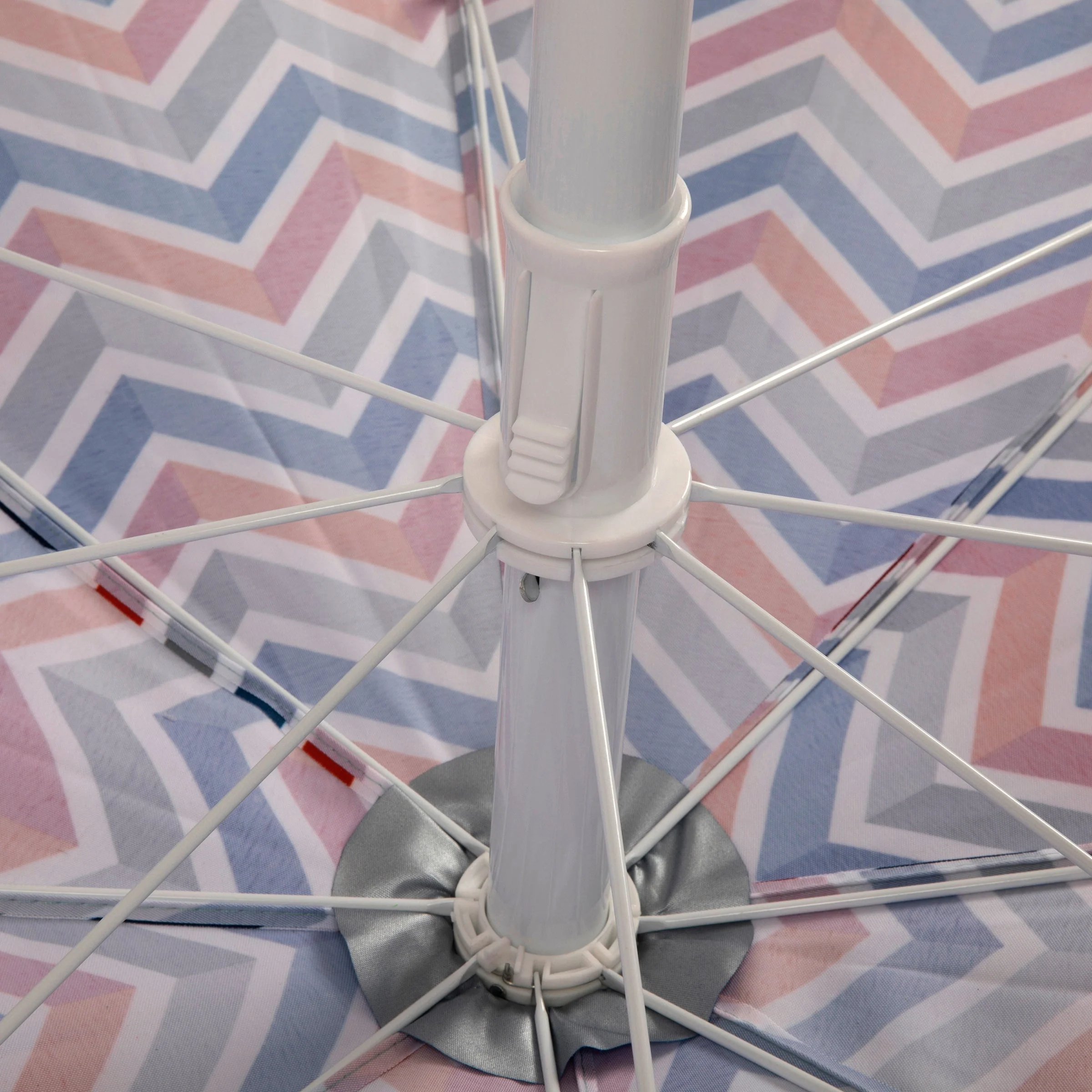 Picnic Time 5.5 Ft. Portable Beach Umbrella - Image 200