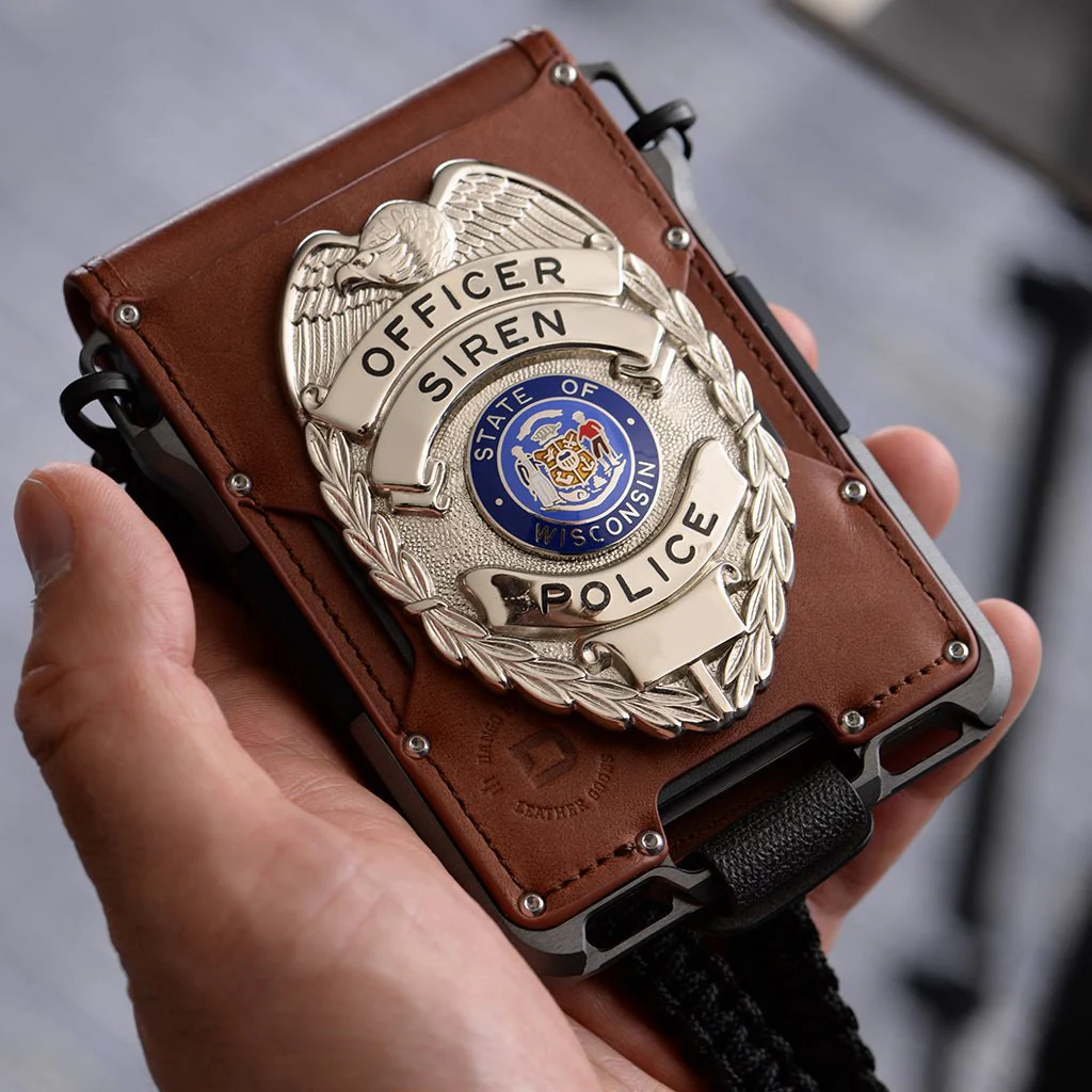DANGO M1 MAVERICK™ BIFOLD WALLET - 4 POCKET BIFOLD LEATHER - Image 17